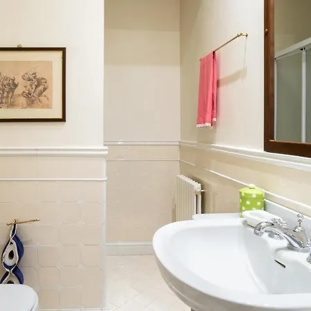 Palazzo P D'ajmo - Dimora Storica