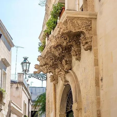 Palazzo P D'ajmo - Dimora Storica *