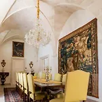 Palazzo P D'ajmo - Dimora Storica