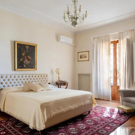 Palazzo P D'ajmo - Dimora Storica 빌라 레체