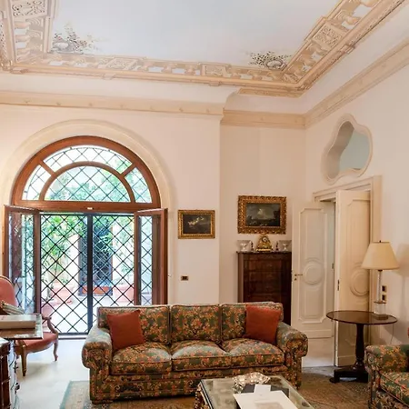 Palazzo P D'ajmo - Dimora Storica 빌라 *