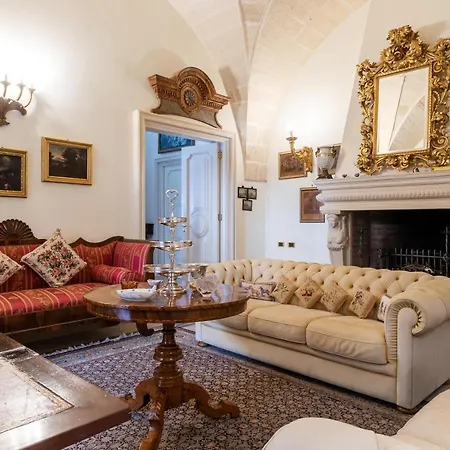 Palazzo P D'ajmo - Dimora Storica 빌라 레체