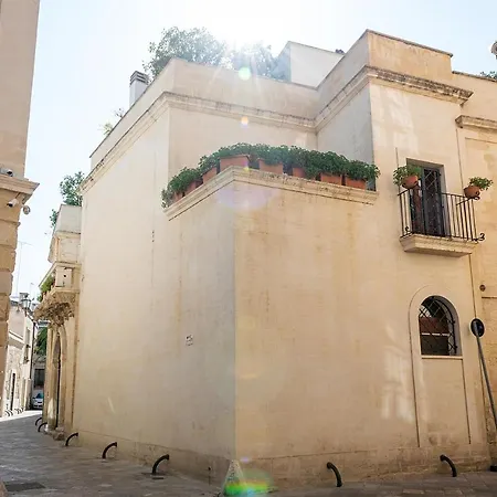 Palazzo P D'ajmo - Dimora Storica