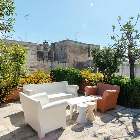 Villa Palazzo P D'ajmo - Dimora Storica Lecce