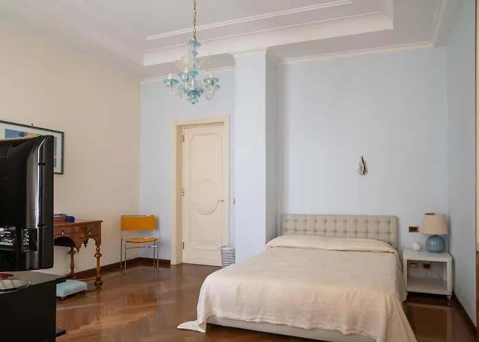 Palazzo P D'ajmo - Dimora Storica