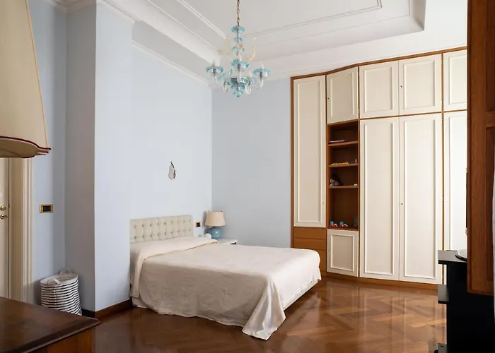 Palazzo P D'ajmo - Dimora Storica