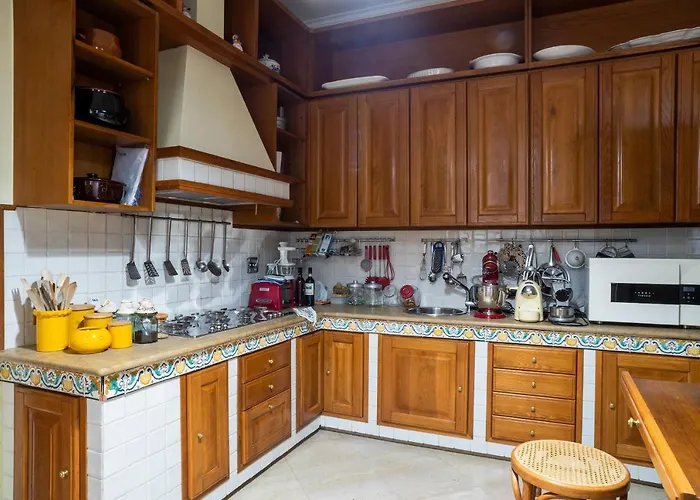 Palazzo P D'ajmo - Dimora Storica וילה לצ'ה