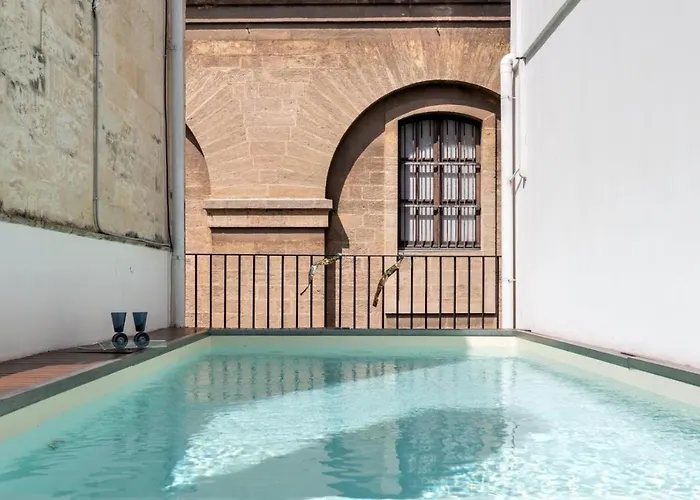 Palazzo P D'ajmo - Dimora Storica Villa Lecce